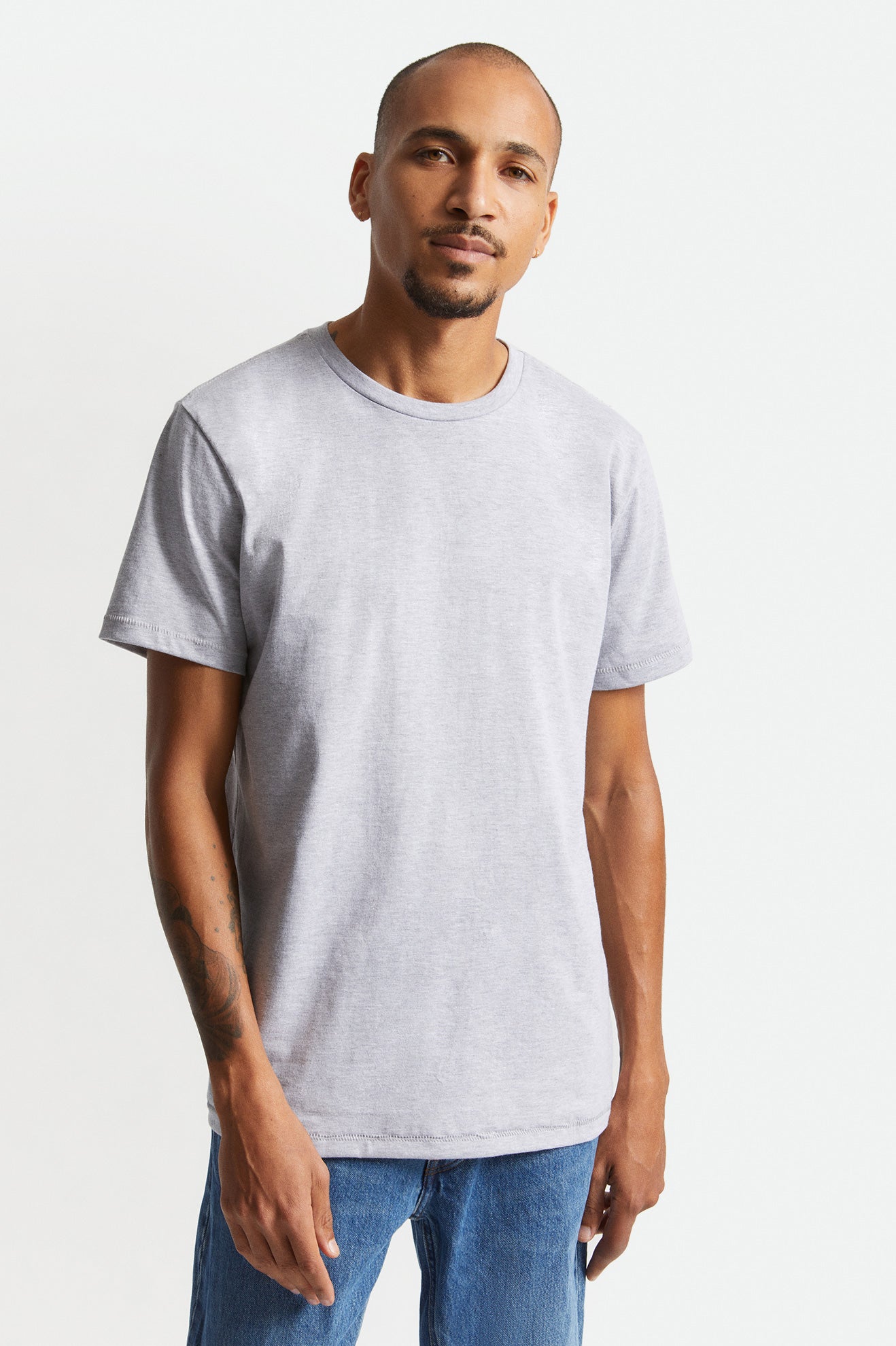 Brixton Basic S/S Tailored Topy Panske Siva | 517028SEH